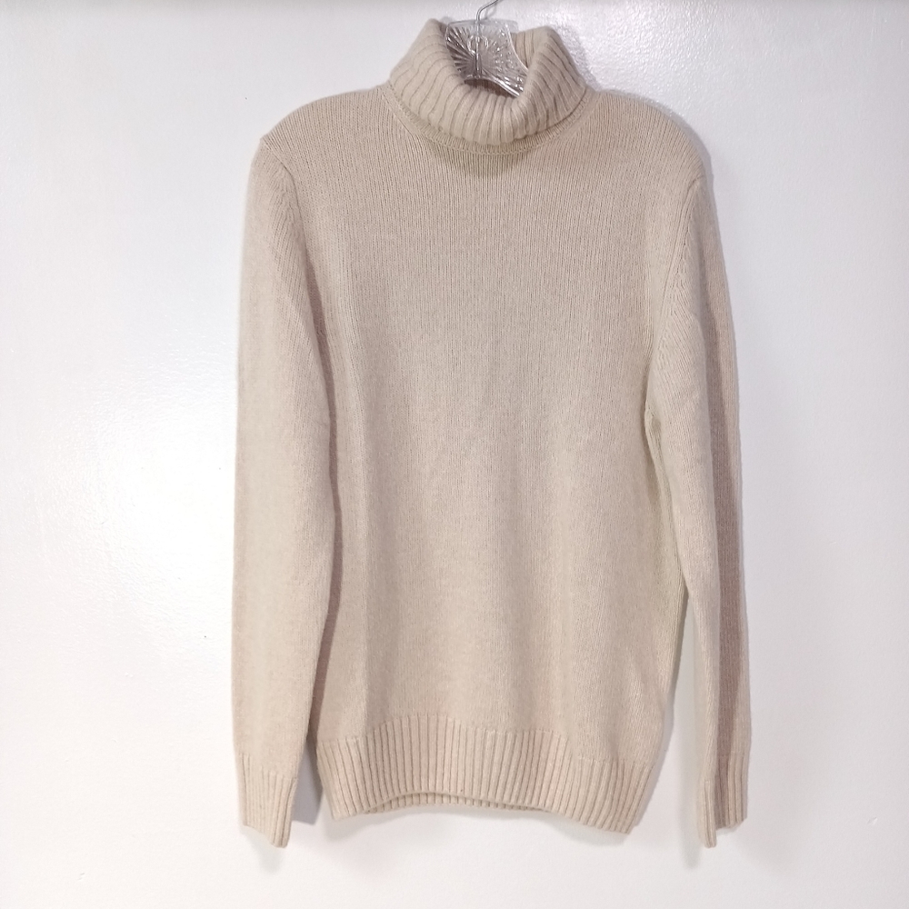Zara Textured Turtleneck Sweater in Ivory Wool Blend Size M